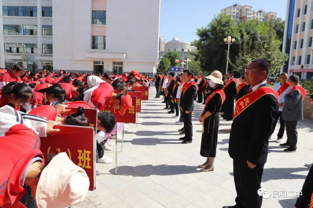 礼敬先贤，感恩师长