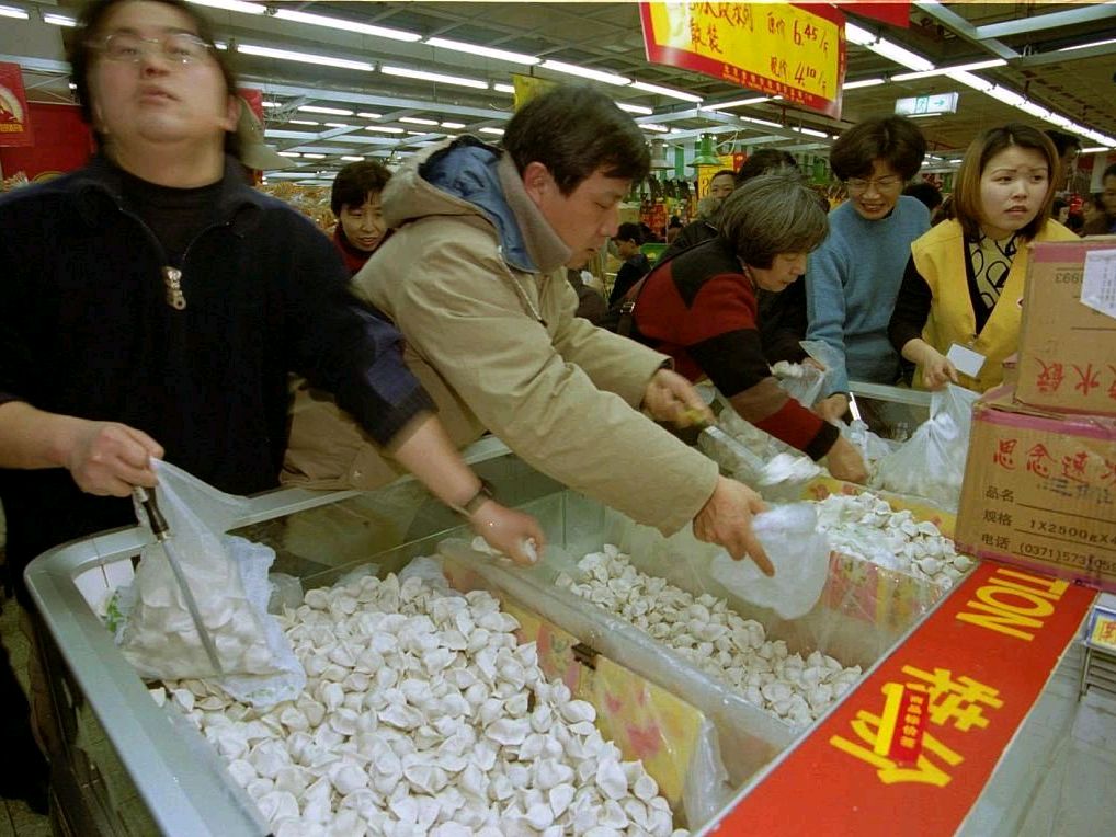 速冻饺子蒸多久才熟（教你这3种经典吃法好吃且便宜）