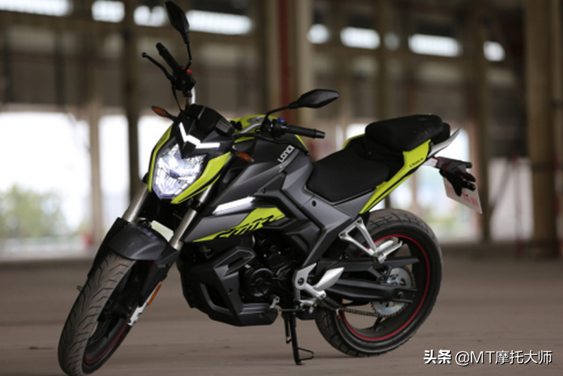 预算1万多,盘点3款热门街车,个个都是高颜值