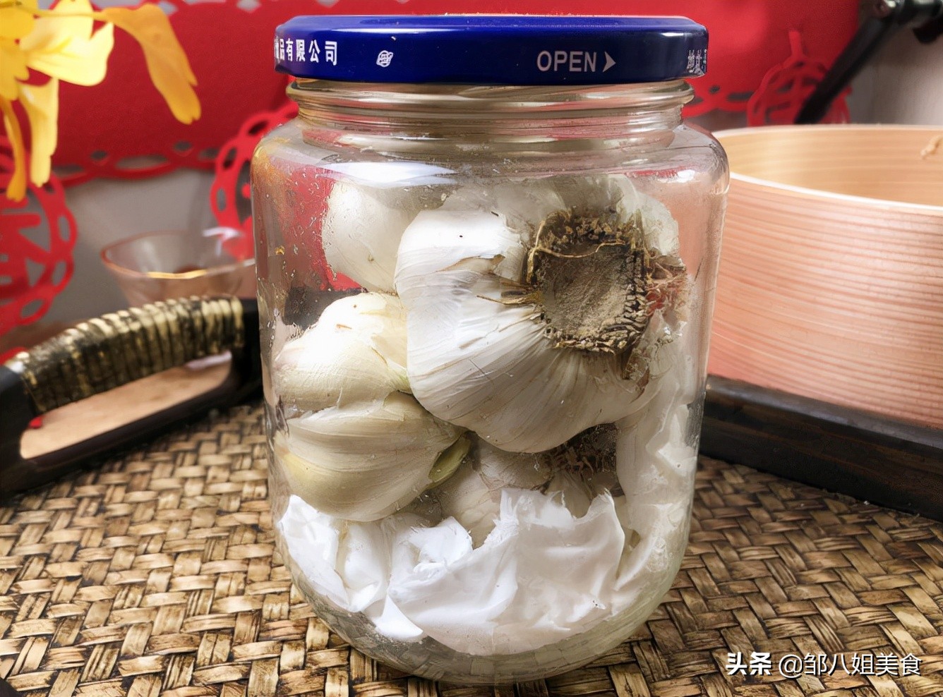 大蒜别随便放，教你5个保存妙招，不干瘪不发芽，能放一个冬天