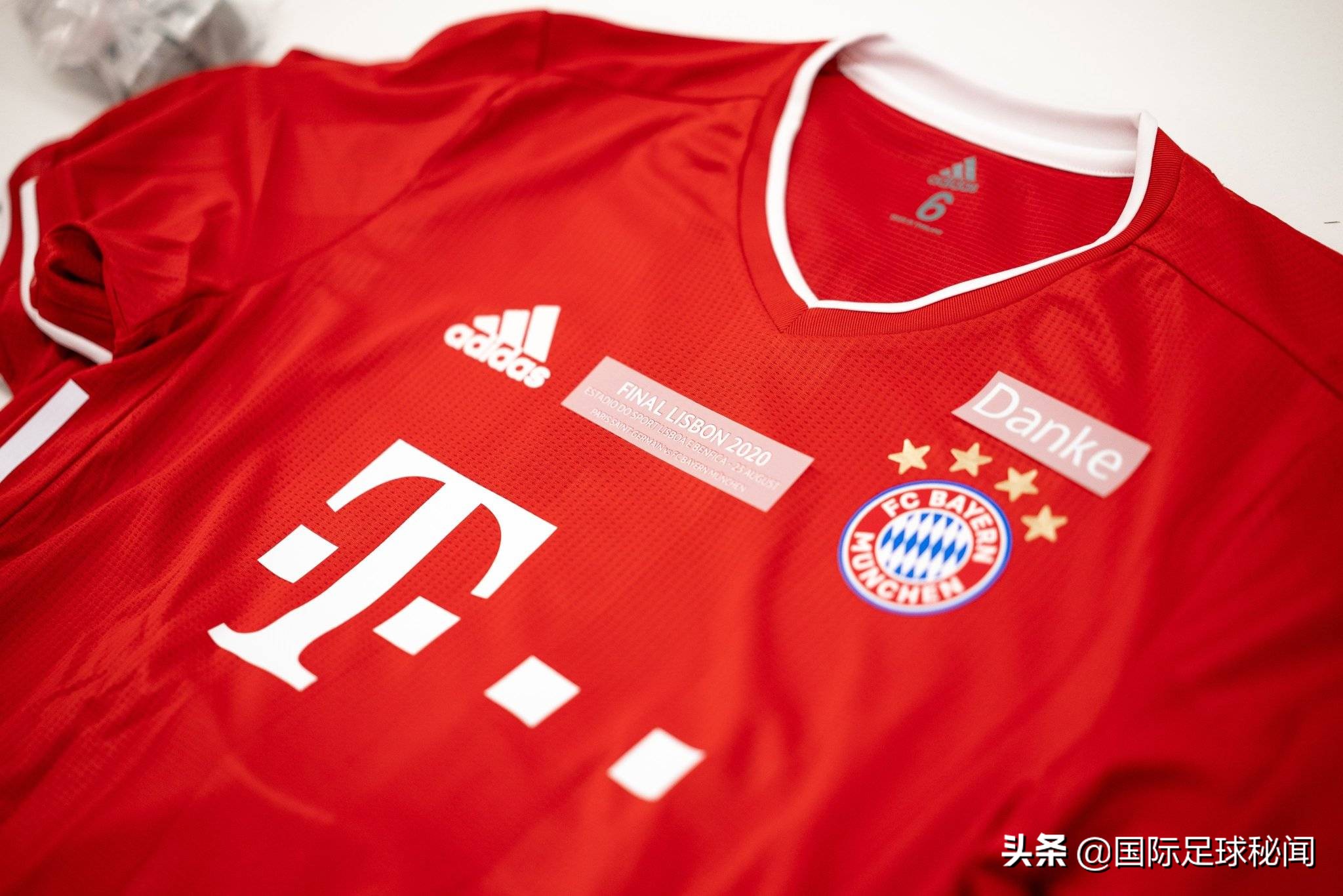大巴黎欧冠球衣（特别定制！拜仁晒新款欧冠决赛战袍，一句谢谢耐人寻味）
