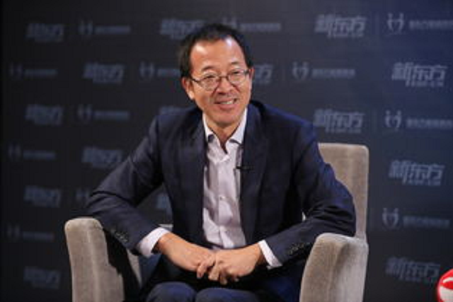 俞敏洪的悲喜人生：3次高考，2次被绑架，众叛亲离，体面转身