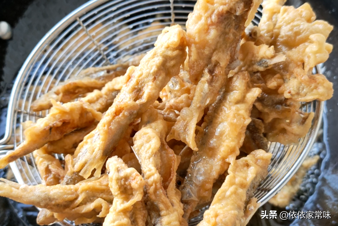 炸小鱼的做法(最简单的炸小鱼的做法)
