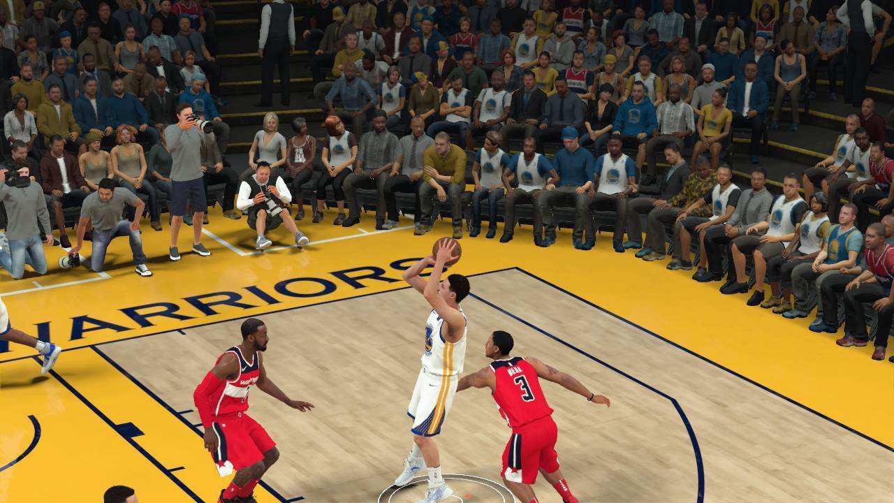 nba2kol绿卡中锋有哪些(NBA2K：维特斯还能有多少能耐？绿卡的他竟比蓝卡更为实用)