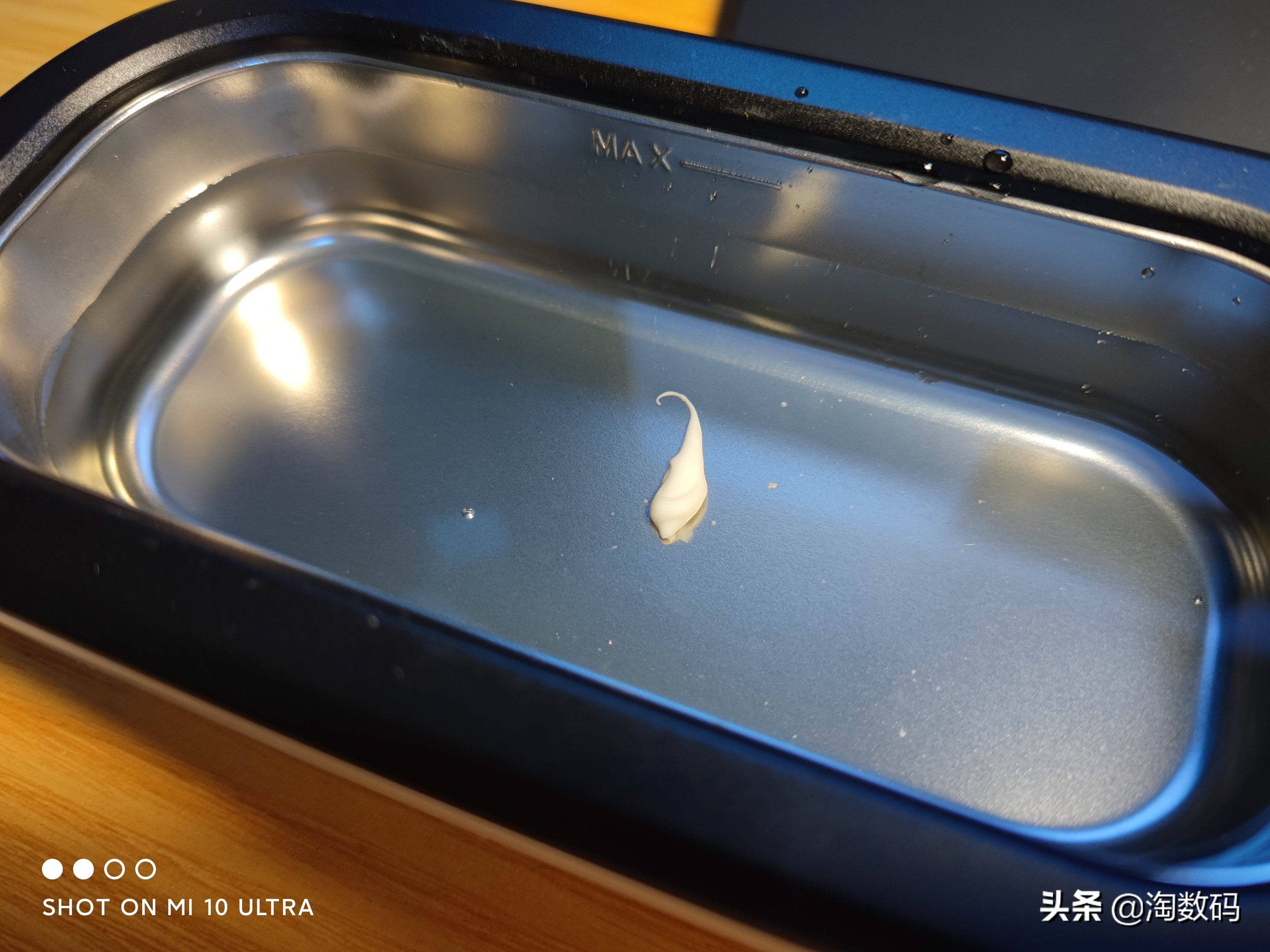 69块钱的超声波清洗机，智商税还是物有所值？眼镜手镯亲测晒个单