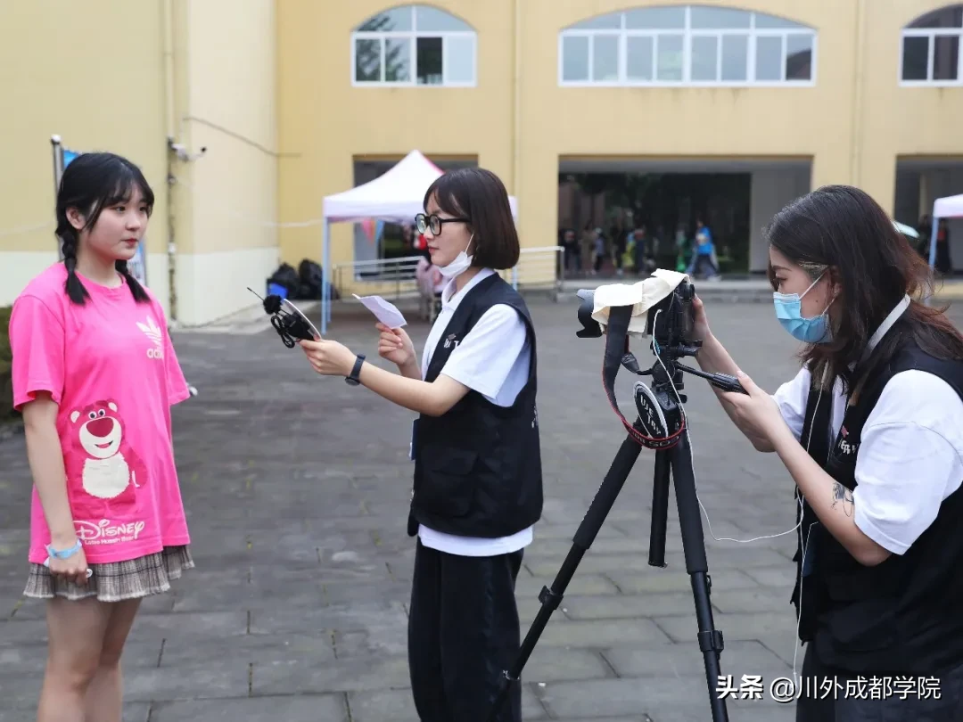 2020级萌新报到！欢迎最年轻的四川外国语大学成都学院人
