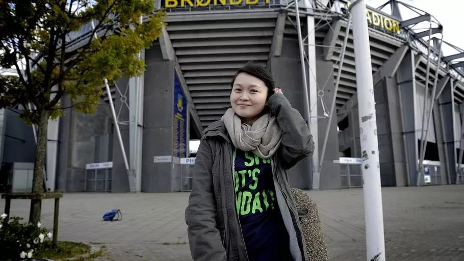 丹麦女子篮球世界杯(追丹麦超的中国女球迷：飞行一万公里只为支持布隆德比)