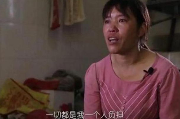 高三时家长要不要去陪读？一位母亲的亲身经历表示，选错苦不堪言