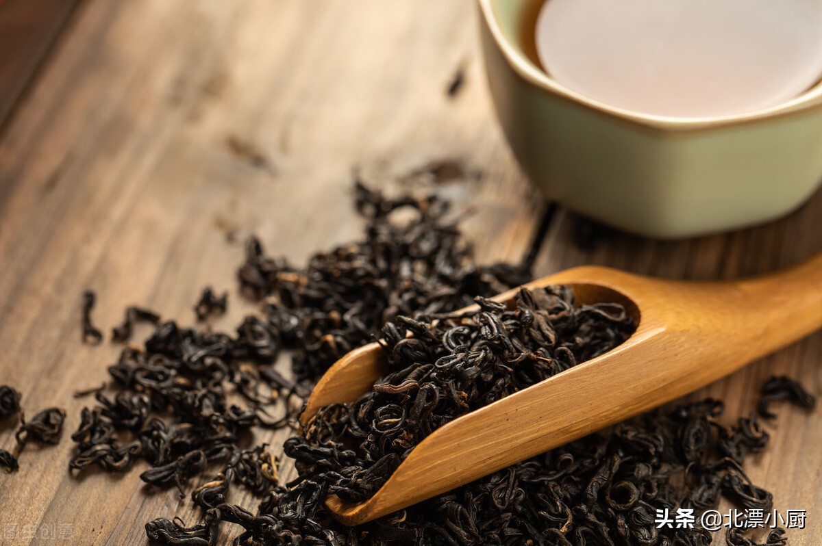 茶叶种类及十大名茶(中国10大名茶！你喝过哪几种？原来茶叶也有地位之分)