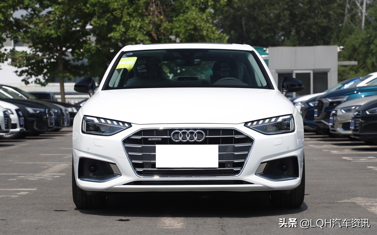 丈母娘给30万，让我在ES200和奥迪A4L之间做选择，我该怎么选？
