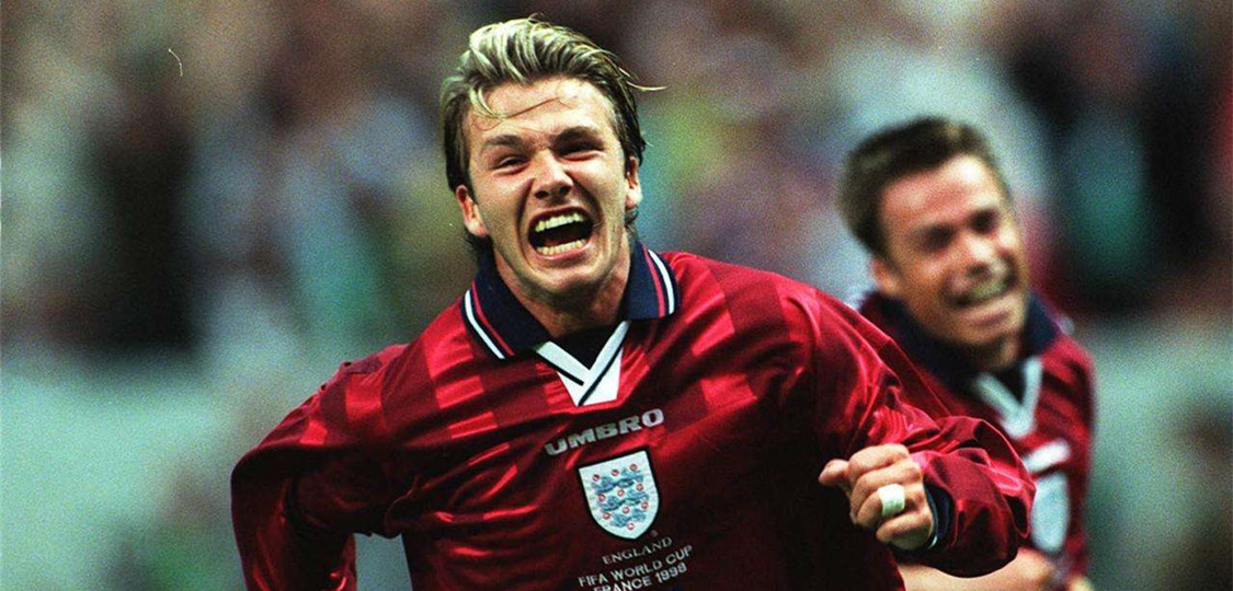 后来,在贝克汉姆的自传《my side》(中文名:我的立场)中,曾这样描述:"