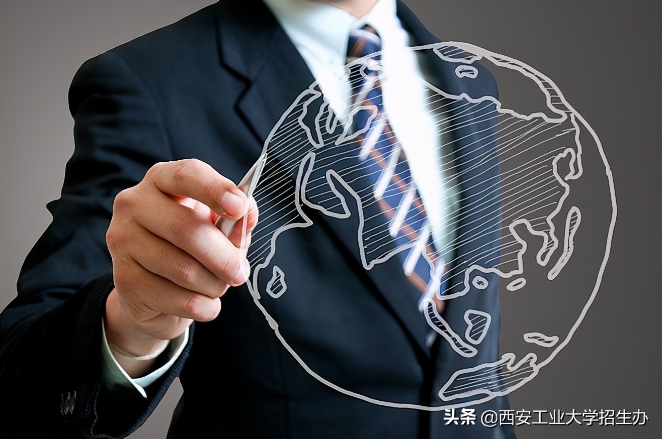 填报志愿必看！今年这些热门专业，就业好、薪资高，引起考生关注