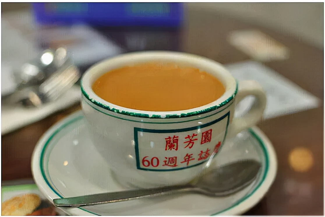 通了！重庆高铁直达香港！早上吃重庆小面，下午香港喝茶