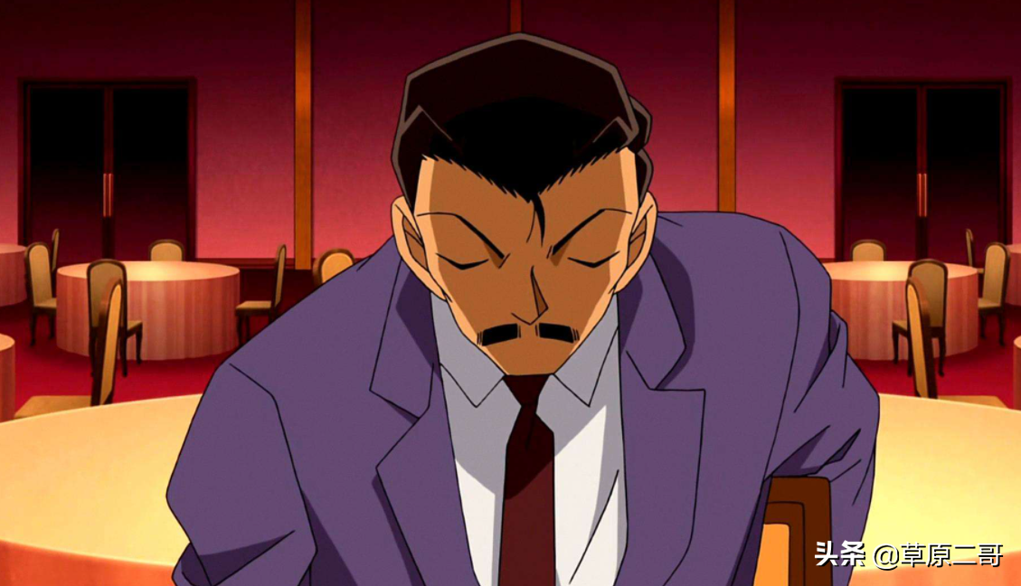 阿笠博士,住在新一隔壁的古怪发明家.