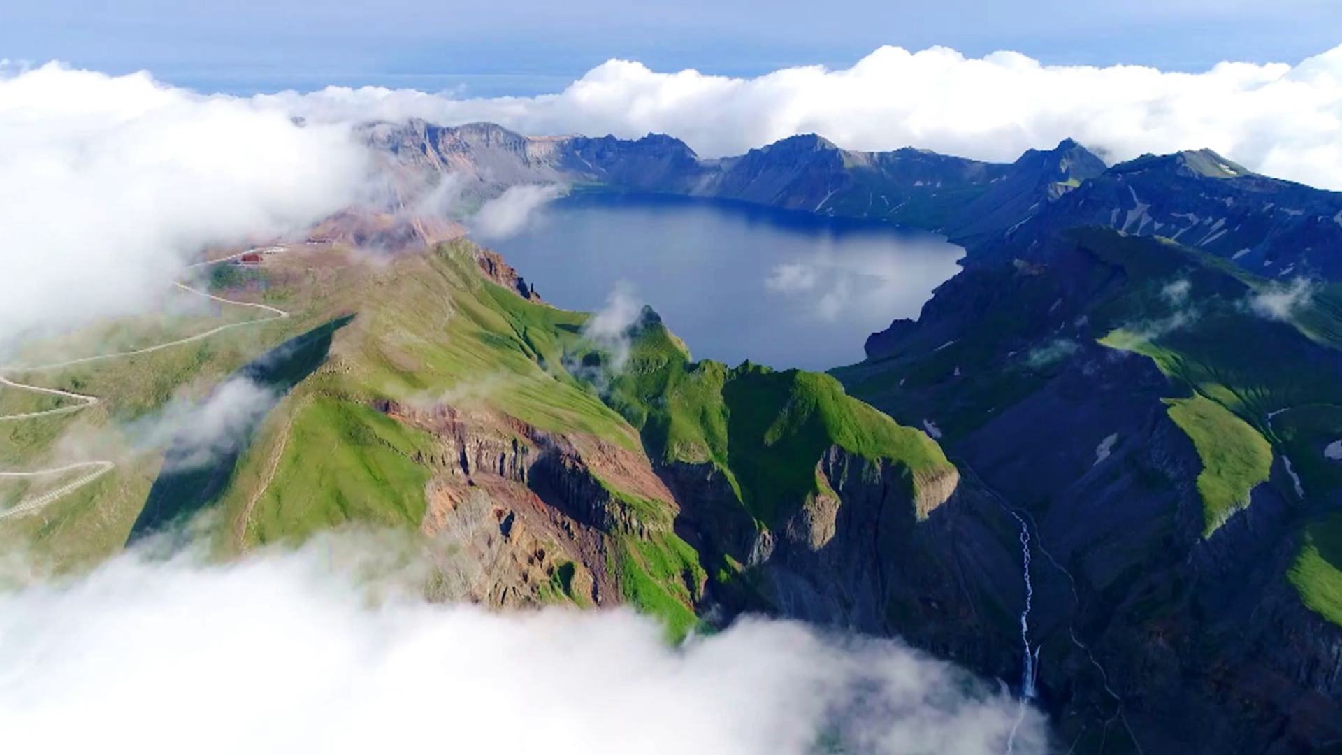 中国最大的火山（不按常理出牌的长白山火山）