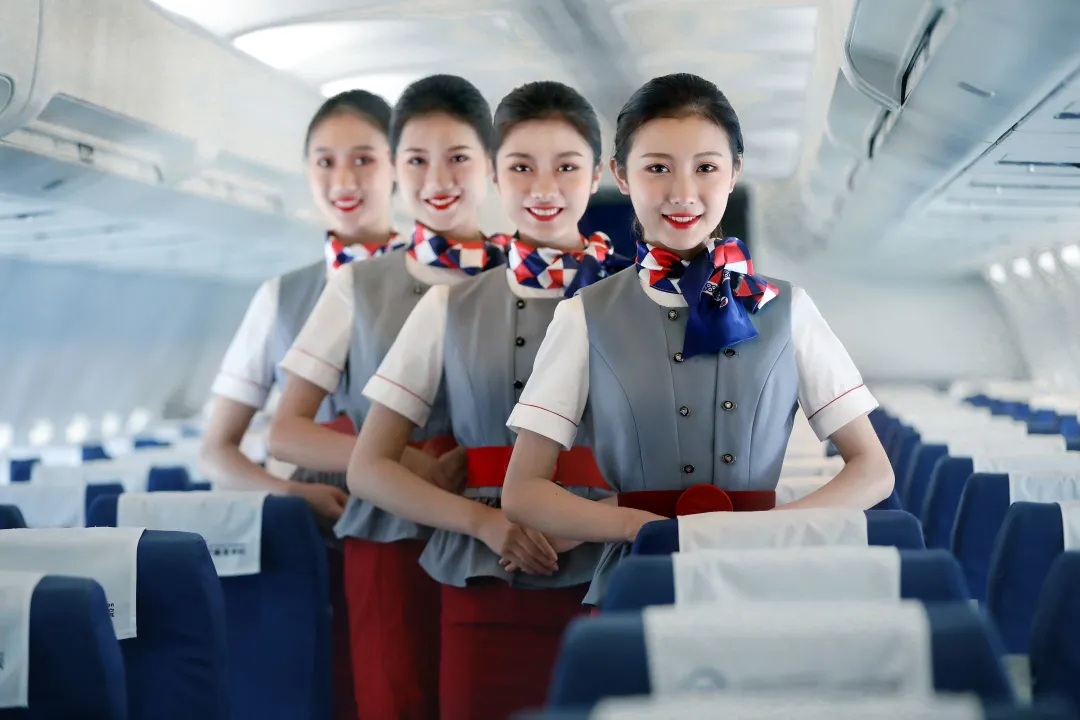 金堂一高校被誉为“四川最美大学”，民航类专业非常有优势