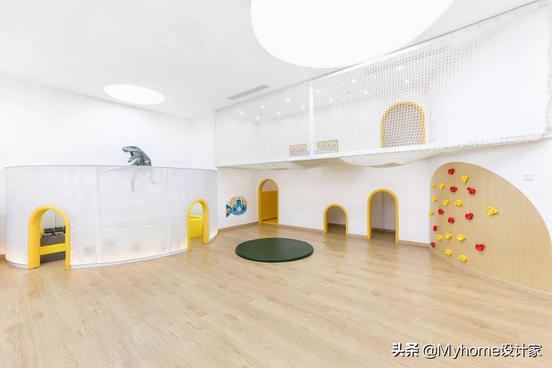 她巧妙设计270㎡，是玩具店也是游乐场，孩子进去都玩疯了