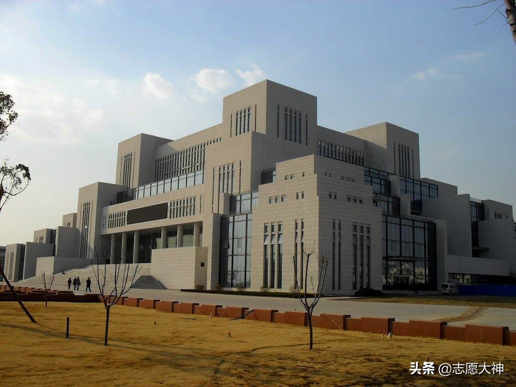 2020考生不得不收藏的临沂大学公费师范生数据（附详细地市分数）