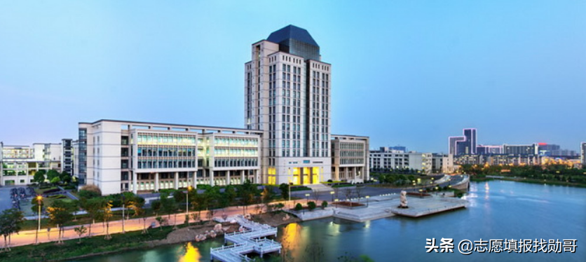 国内低调又神秘的一所大学，专业水平国内顶尖，可惜名气小了点