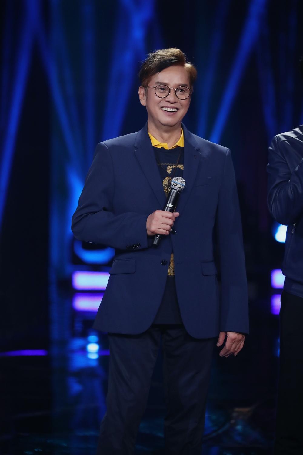 抛弃发妻移情别恋后,谭咏麟此次能迈过"出轨罗生门"这道坎吗?