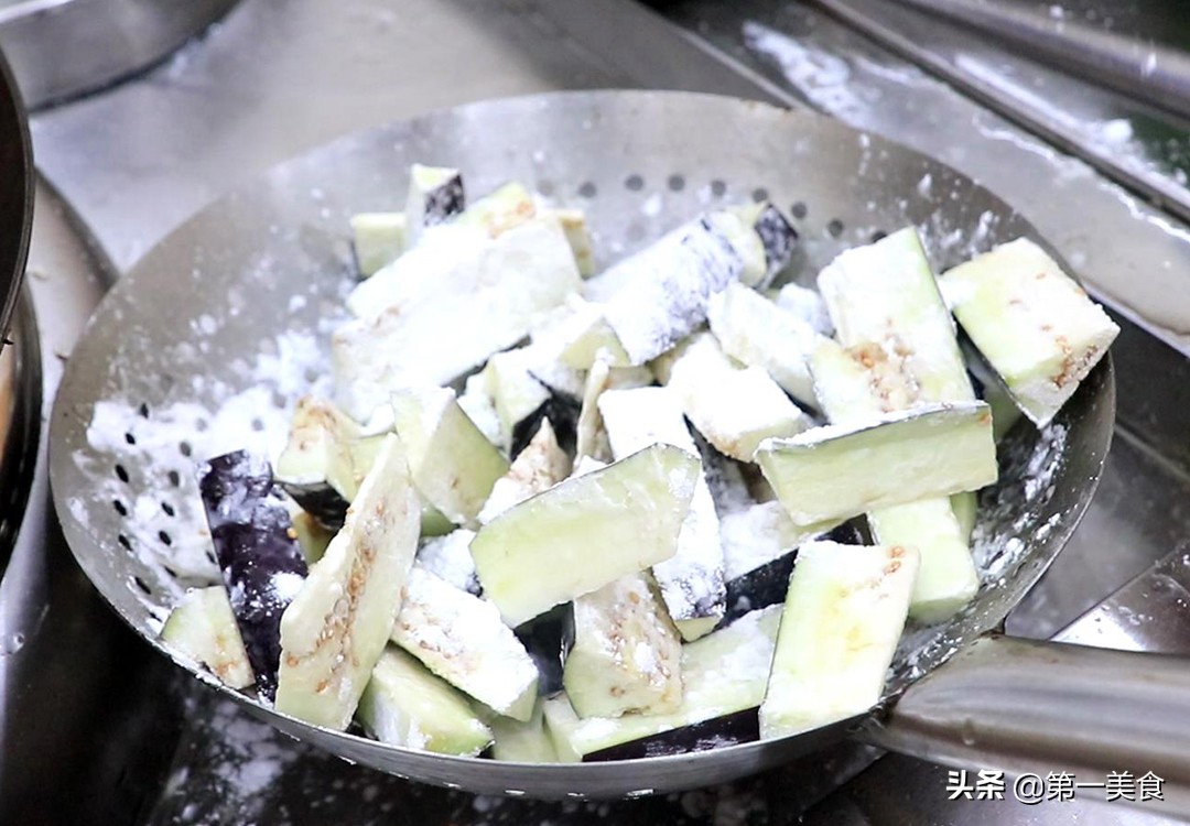 风味茄子,风味茄子的家常做法简单又好吃