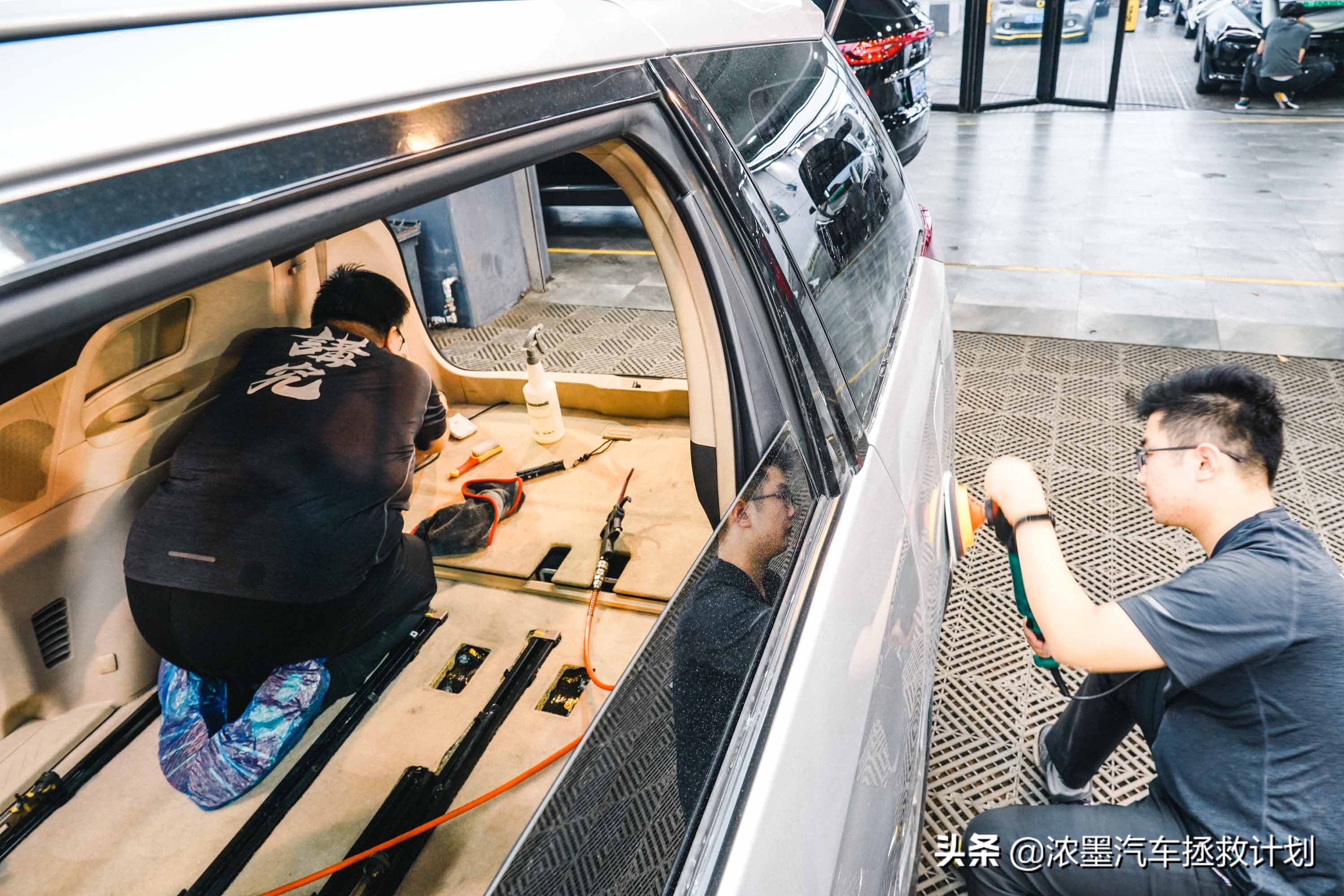「逆转时光」整备一台经典的丰田普瑞维亚，唯有热爱可抵岁月绵长