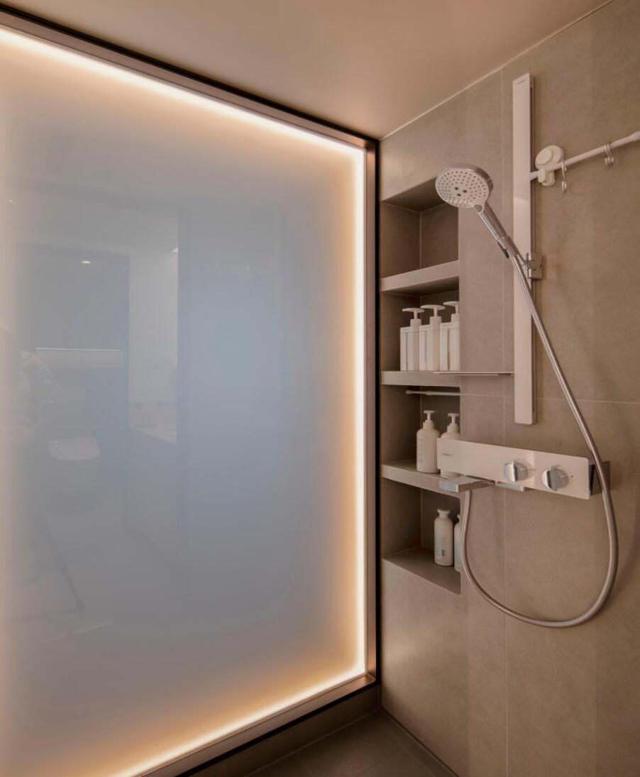 长方形卫生间，建议做“三分离设计”，入住后，才知道有多好用