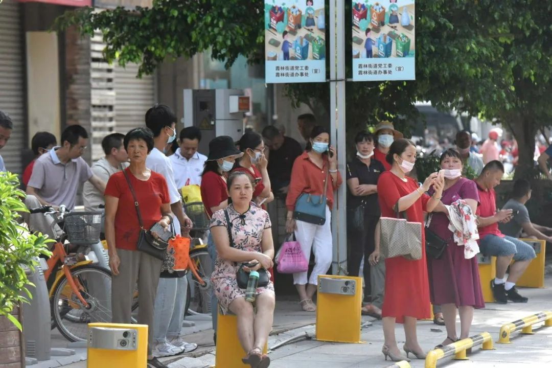 刚刚，第一个高考考生出来了！莆田一中、二中、四中、五中