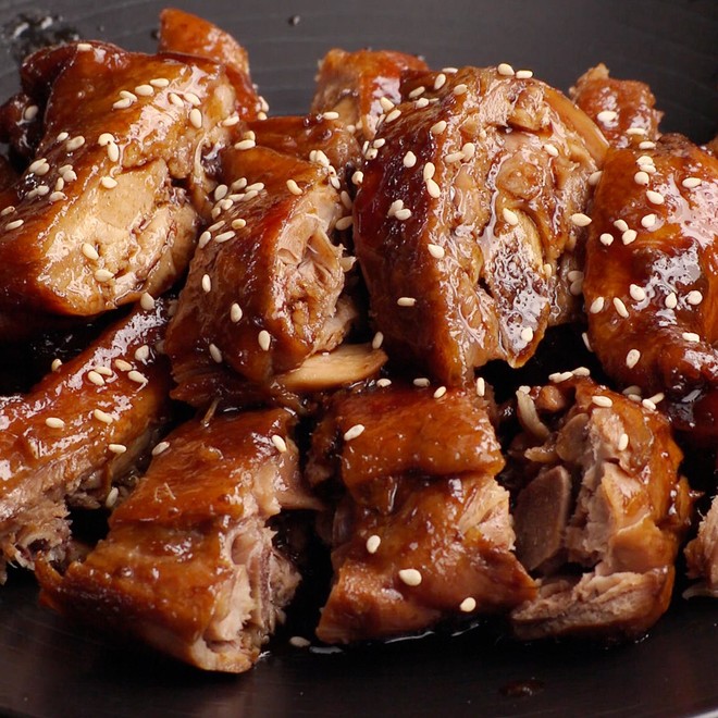 教你18道美味鸭腿做法，鲜嫩多汁，香到流口水，一家老小都爱