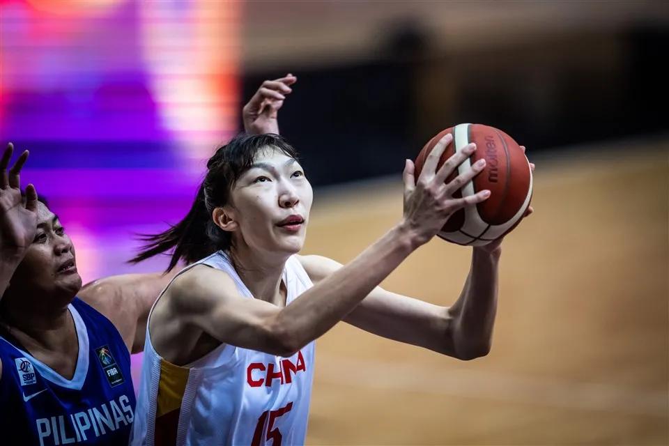 女子篮球比赛在哪里转播(今晚8点央视直播！中国女篮决战日本被“看衰”许利民提前做准备)