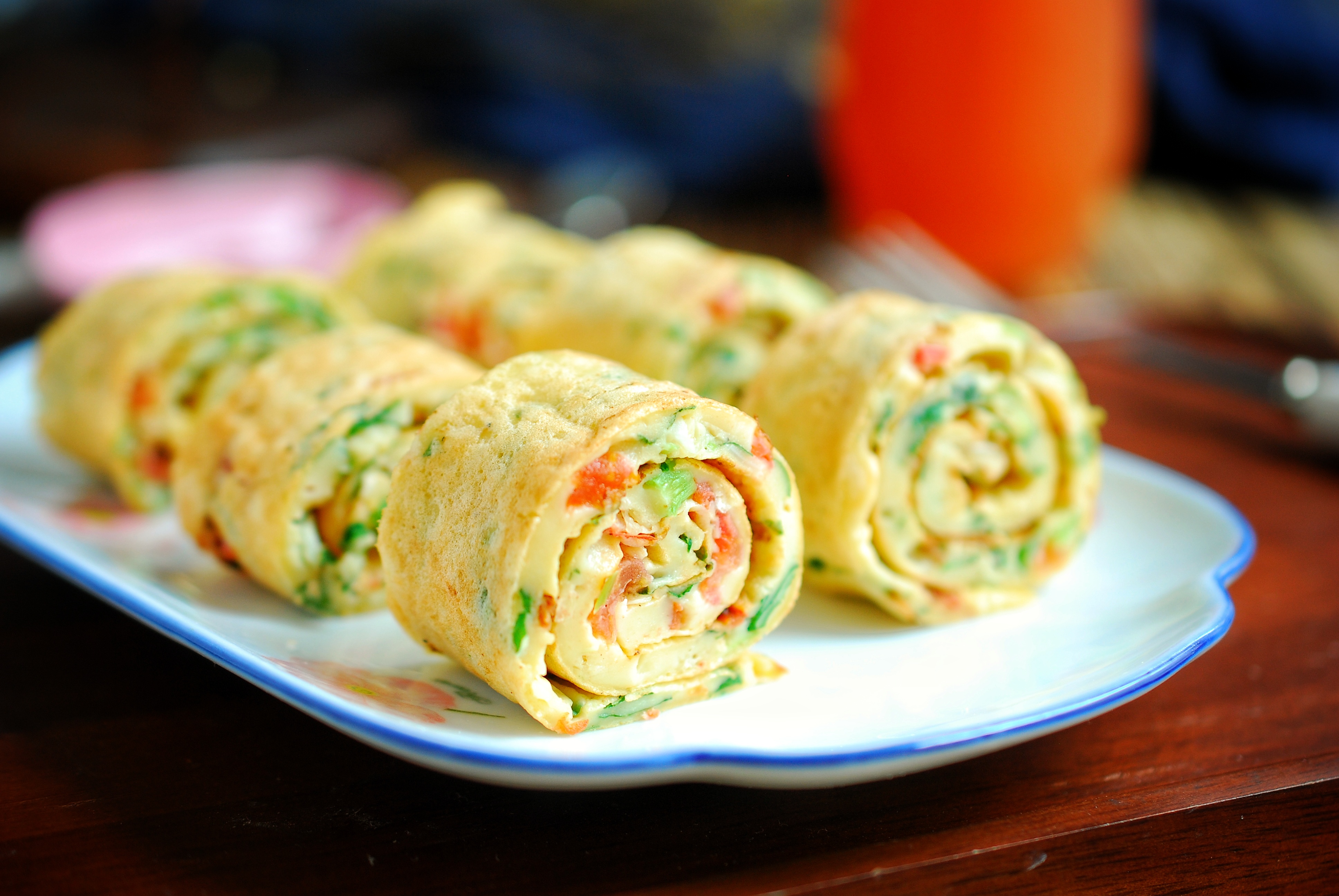 蔬菜鸡蛋卷,青菜鸡蛋饼-爱妻自媒体