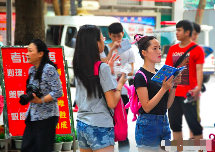 高考全国3卷简单?分数线却降了!四川云南考生郁闷,广西考生幸运?