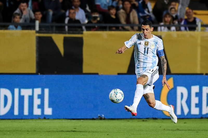 巴西对阿根廷谁更强(阿根廷0-0巴西，全主力的阿根廷对阵准主力的巴西谁更占优势？)