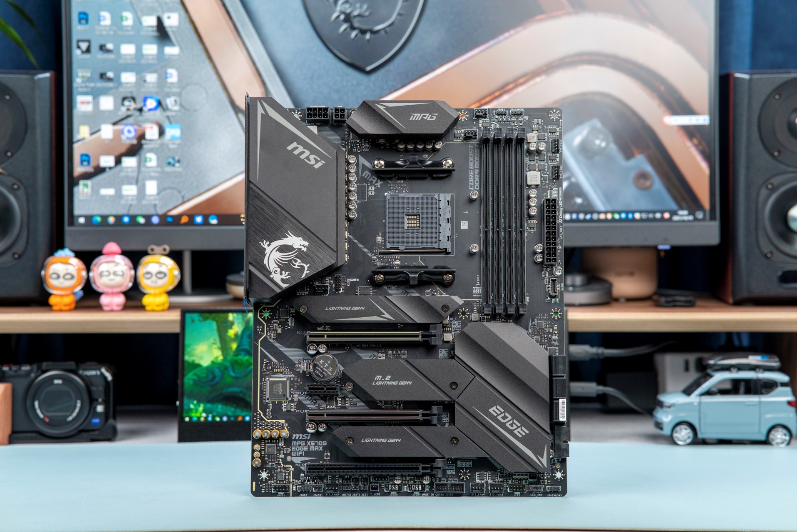 微星X570S主板领衔，三套件助力打造开放式桌面主机