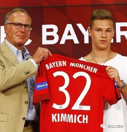 他为了德国队的队长袖标转会拜仁(出身低级别联赛，他被钦点接班拉姆，未来将是拜仁和德国双料队长)