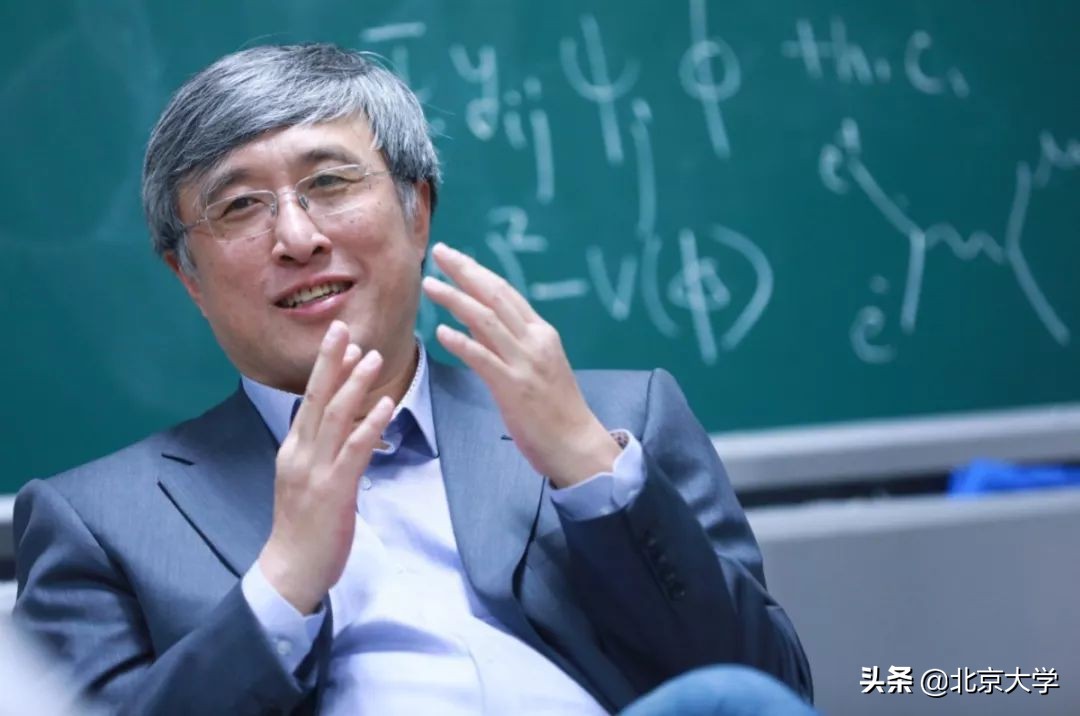 北大新晋院士专访丨最“高”教授心中的物理世界