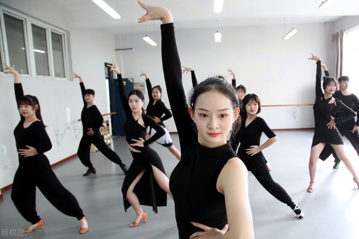 艺考生如何选择专业和院校？从顶级专业性院校到职业院校分类汇总