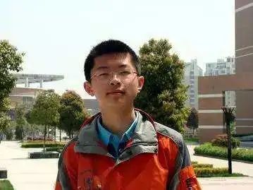 中学)陈振睿 698分2008年甘肃省理科高考状元(毕业于庄浪一中)陈宇缘