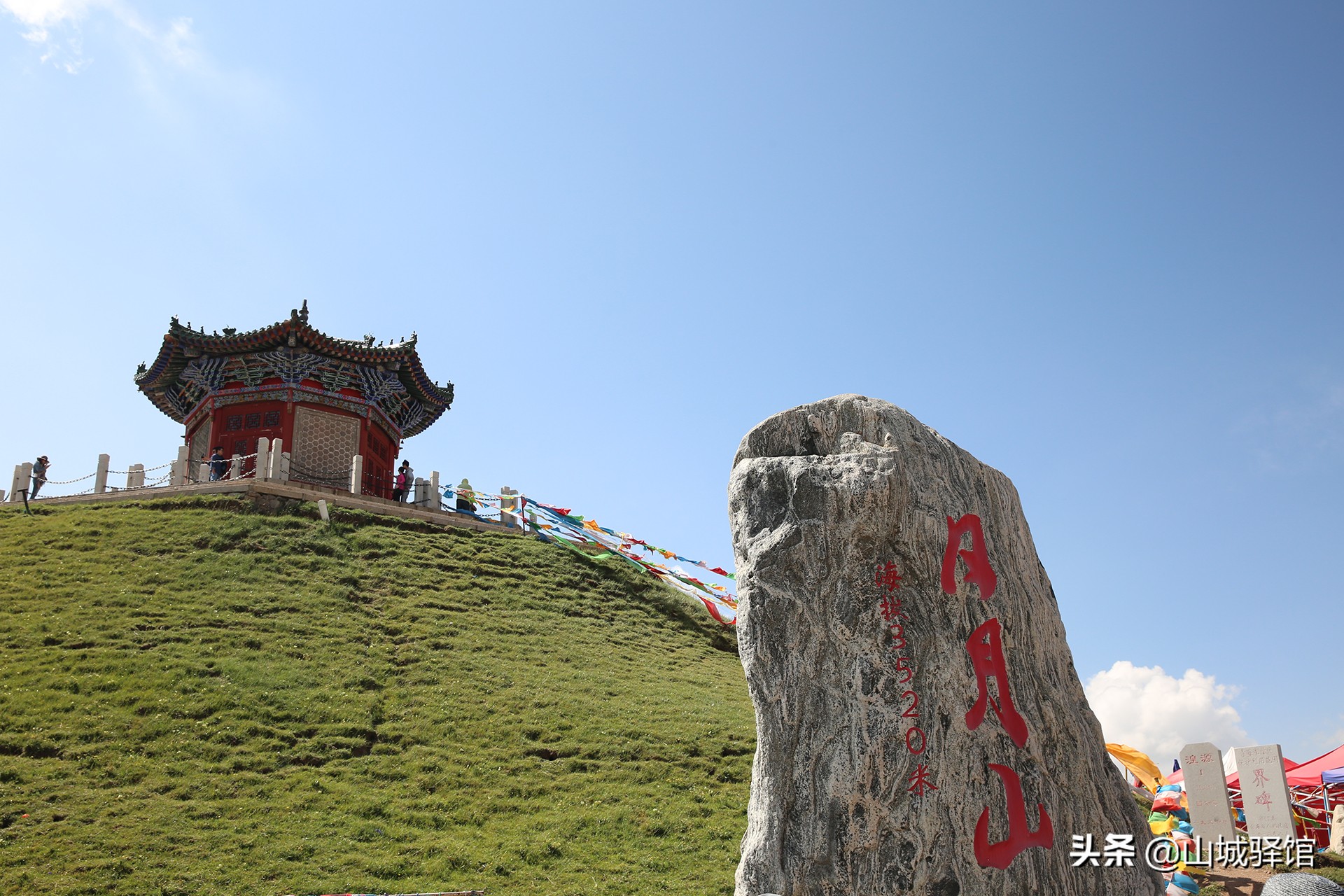 青海旅游攻略必去景点大全,西北大环线和青海大环线途径美景概赏