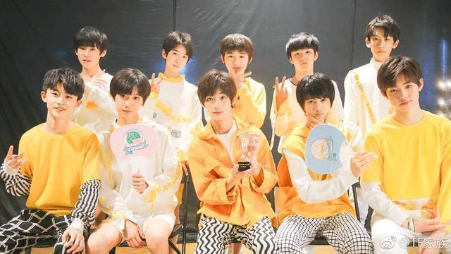 李飛的十八樓編年史 tfboys時代少年團留鍋蓋頭的原因找到了