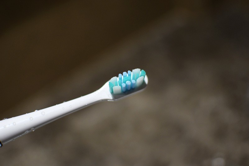 12档无极变速 不伤牙黑科技 扉乐FiliX TIE旗舰级声波电动牙刷