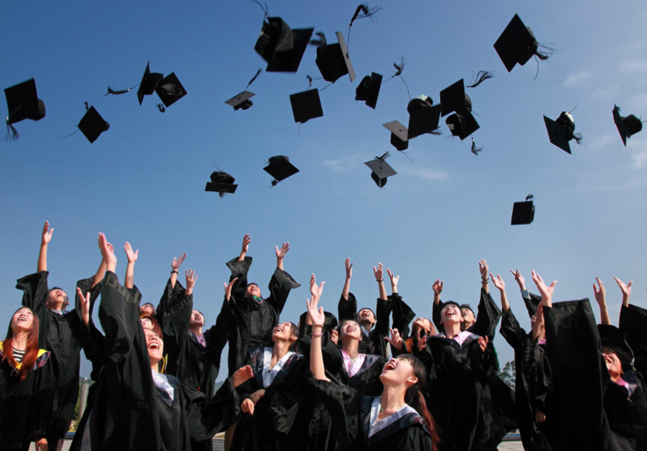 “就业率”正在下降的4所985，即使有名校招牌，用人单位也不买账