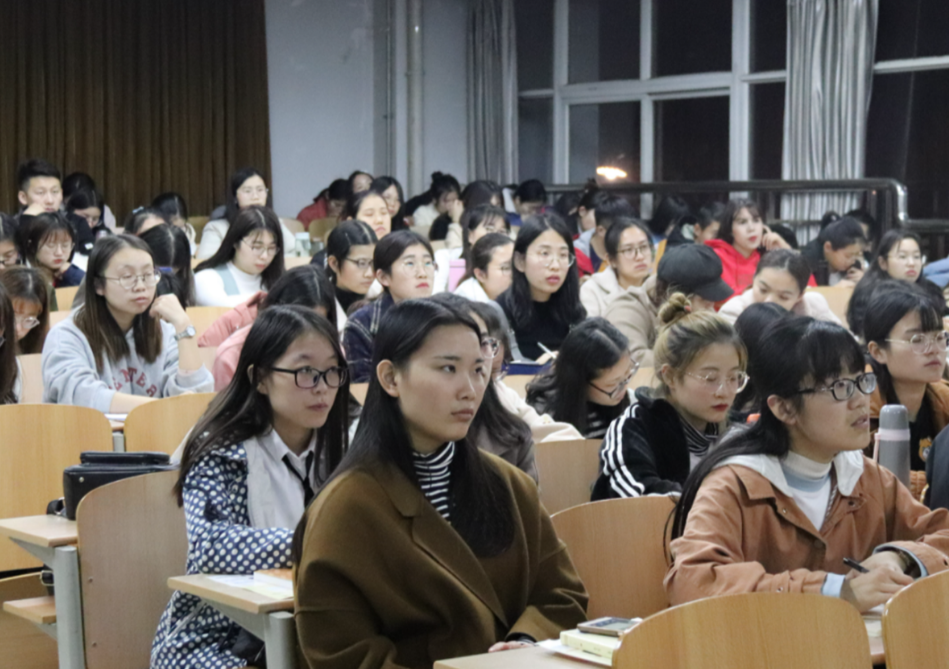 大学班干部有用吗？不如看看这些职位，对学生未来有很大帮助