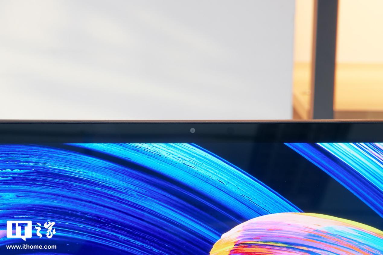 灵耀 X 双屏 Pro 评测：将工业设计发挥到极致的旗舰全能本