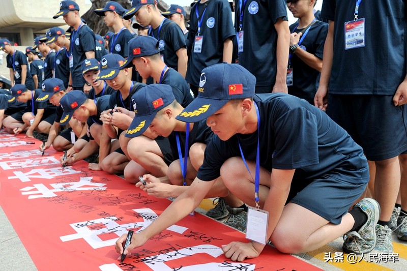 全国14所青少年航校，看海军如何对雏鹰进行超前定向培养