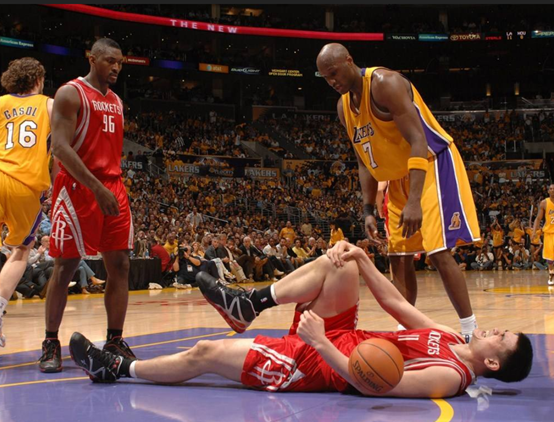 科比和姚明打篮球谁更厉害(09西部半决赛:最强大的科比,最伟大的姚明)