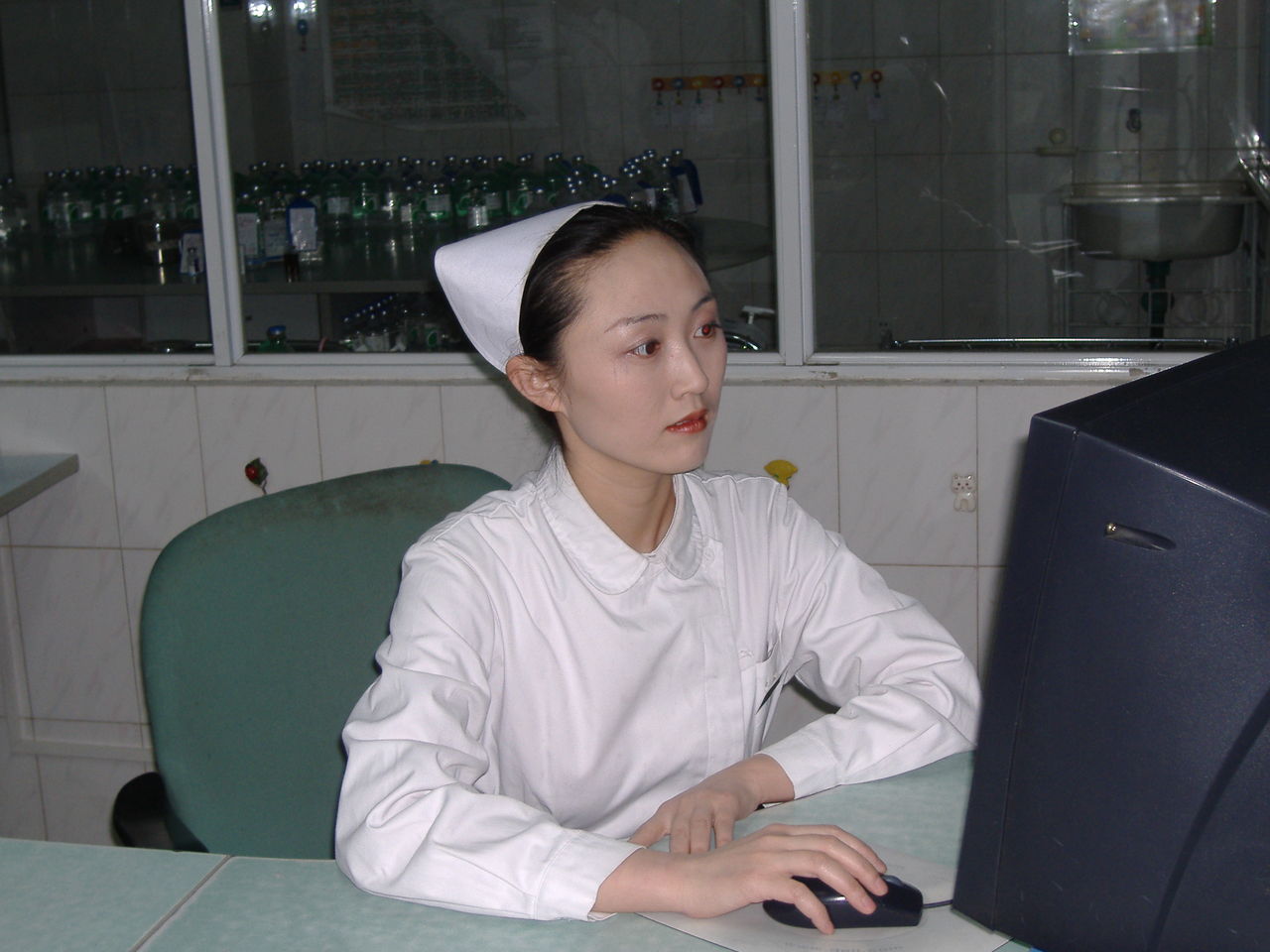 铁饭碗或将不保？三个岗位不再新增编制，转为普通的合同工