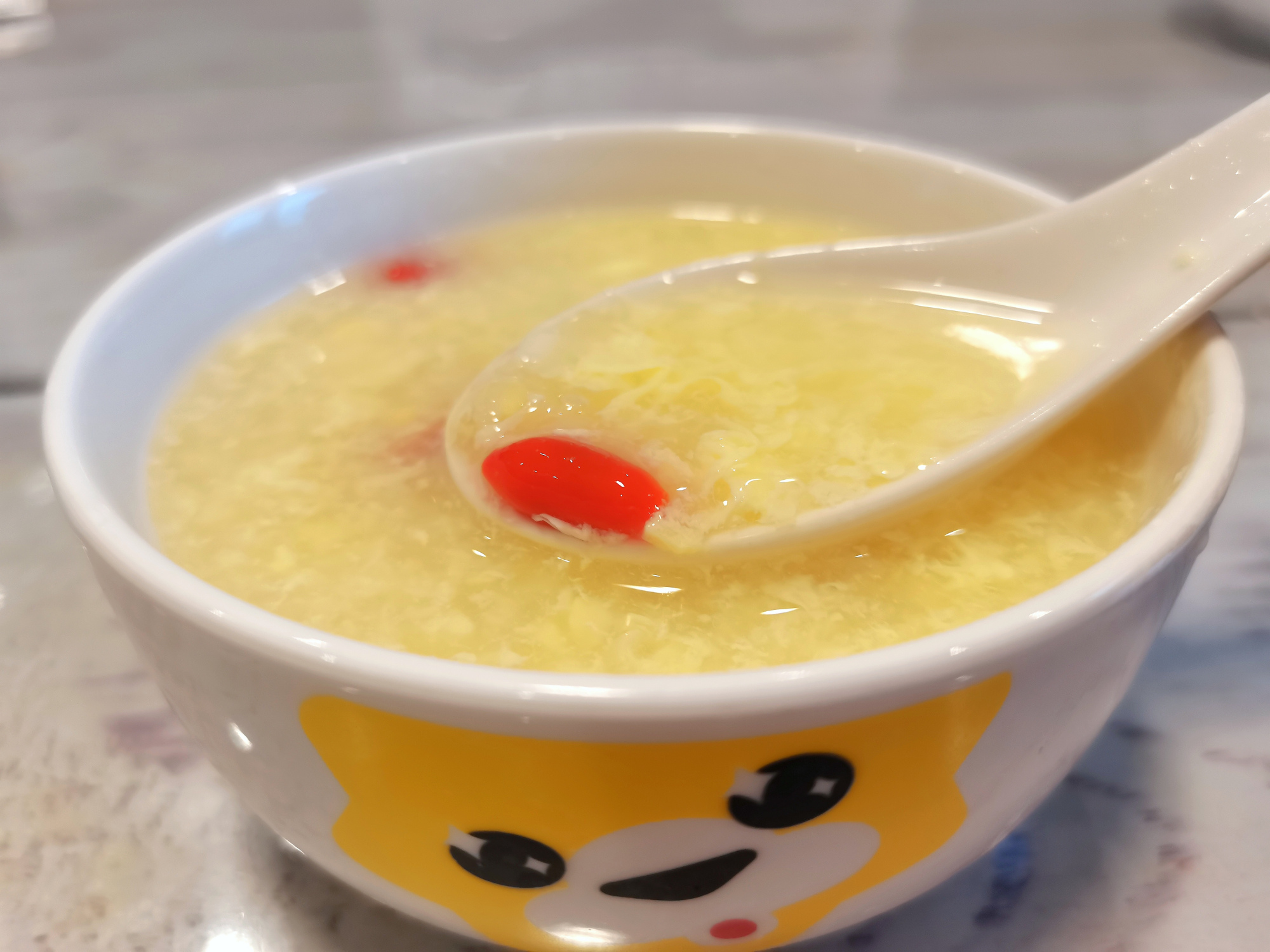 鸡蛋玉米羹(鸡蛋玉米羹的家常做法)