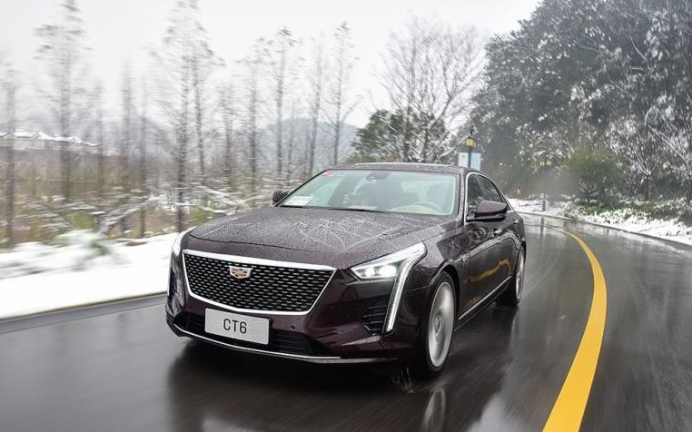 30万提了輛低配凱迪拉克CT6，开了8560Km，这几个缺点不得不说