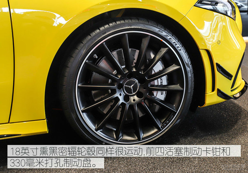 “小钢炮”首选，奔驰AMG A35实拍解析，身材小给你大乐趣